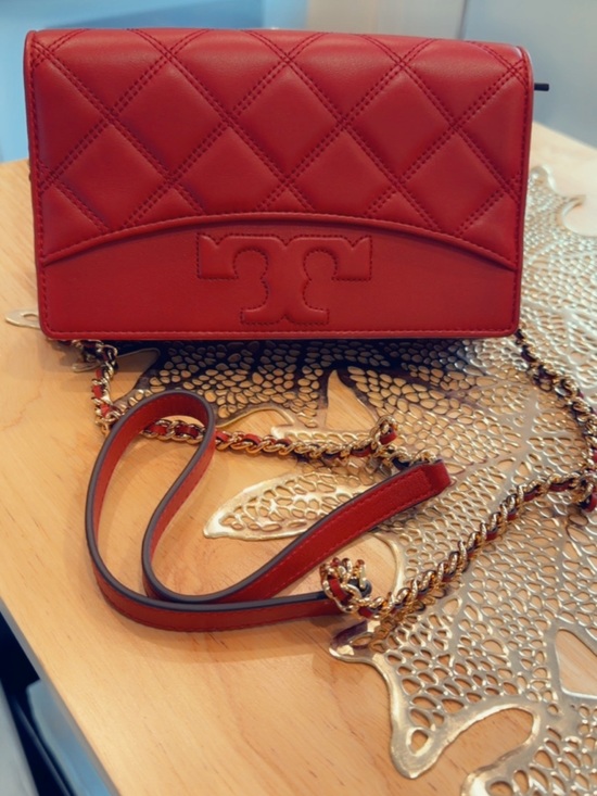 Tory Burch Handbags - Tory Burch Red Quilted Leather Chain Strap Crossbody